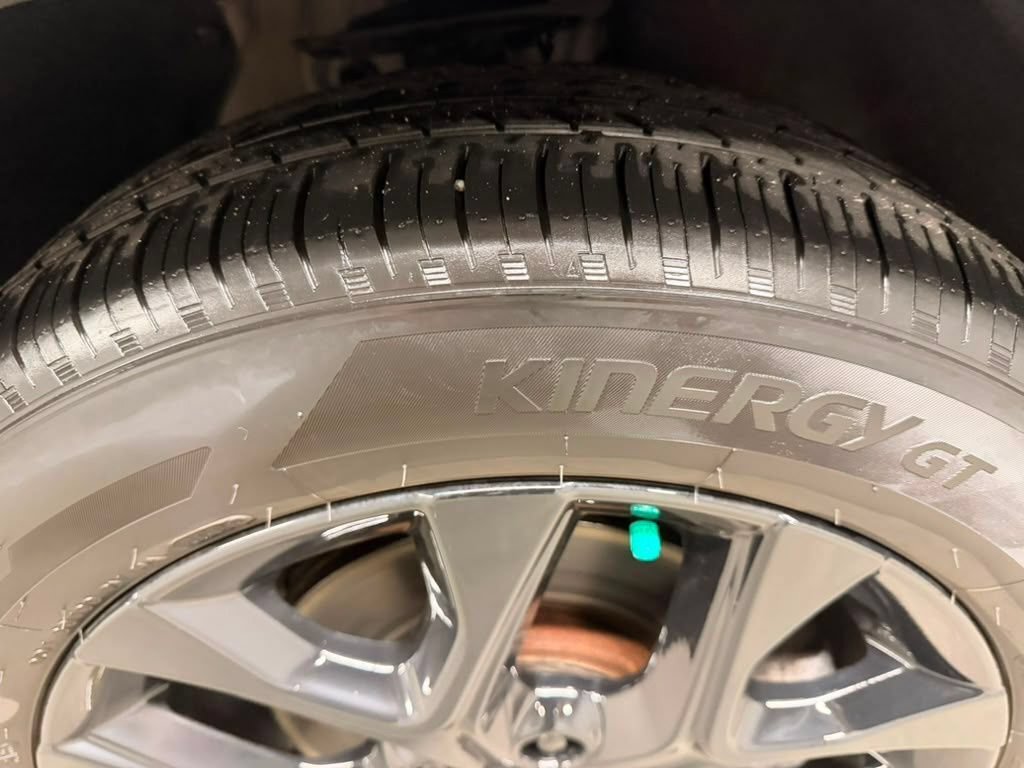 Certified 2024 Honda HR-V Sport image 16