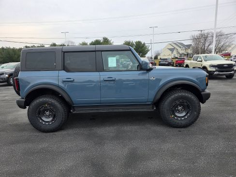 New 2025 Ford Bronco Outer Banks w/ Sasquatch Package image 6