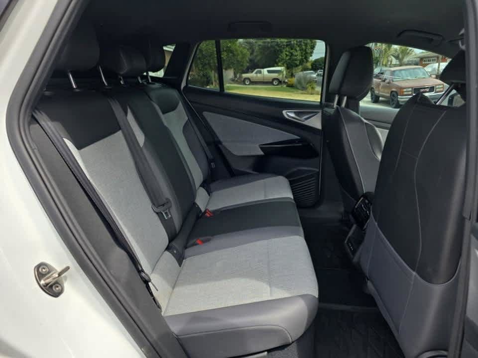Used 2023 Volkswagen ID.4 Pro RWD image 13