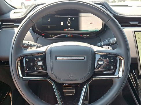 New 2025 Land Rover Range Rover Sport Dynamic SE image 5