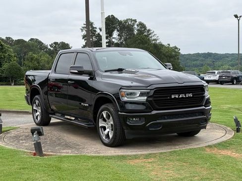 Used 2021 RAM 1500 Laramie AWD/4WD image 9