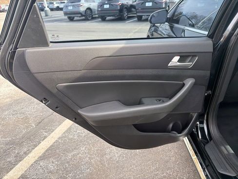 Used 2016 Hyundai Sonata Sport w/ Option Group 1V image 21