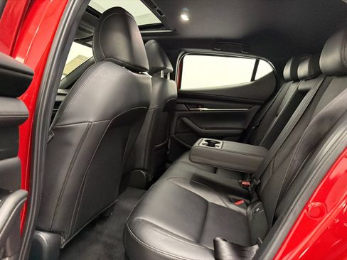 Used 2022 MAZDA MAZDA3 s FWD image 18