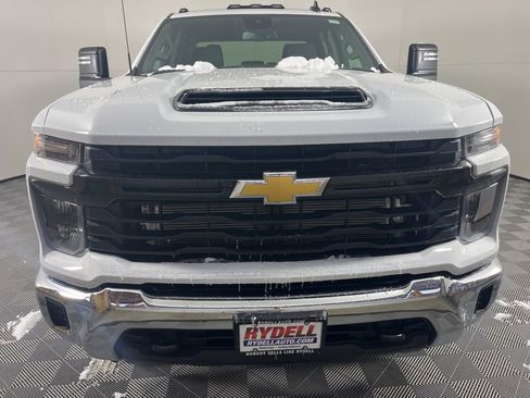 New 2026 Chevrolet Silverado 3500 W/T image 10