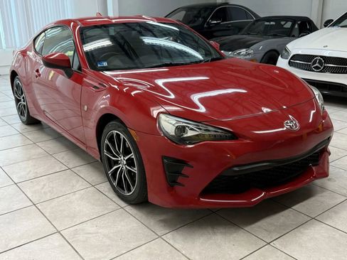Used 2018 Toyota 86 RWD image 1