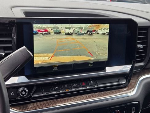 Used 2023 Chevrolet Silverado 1500 LT image 23