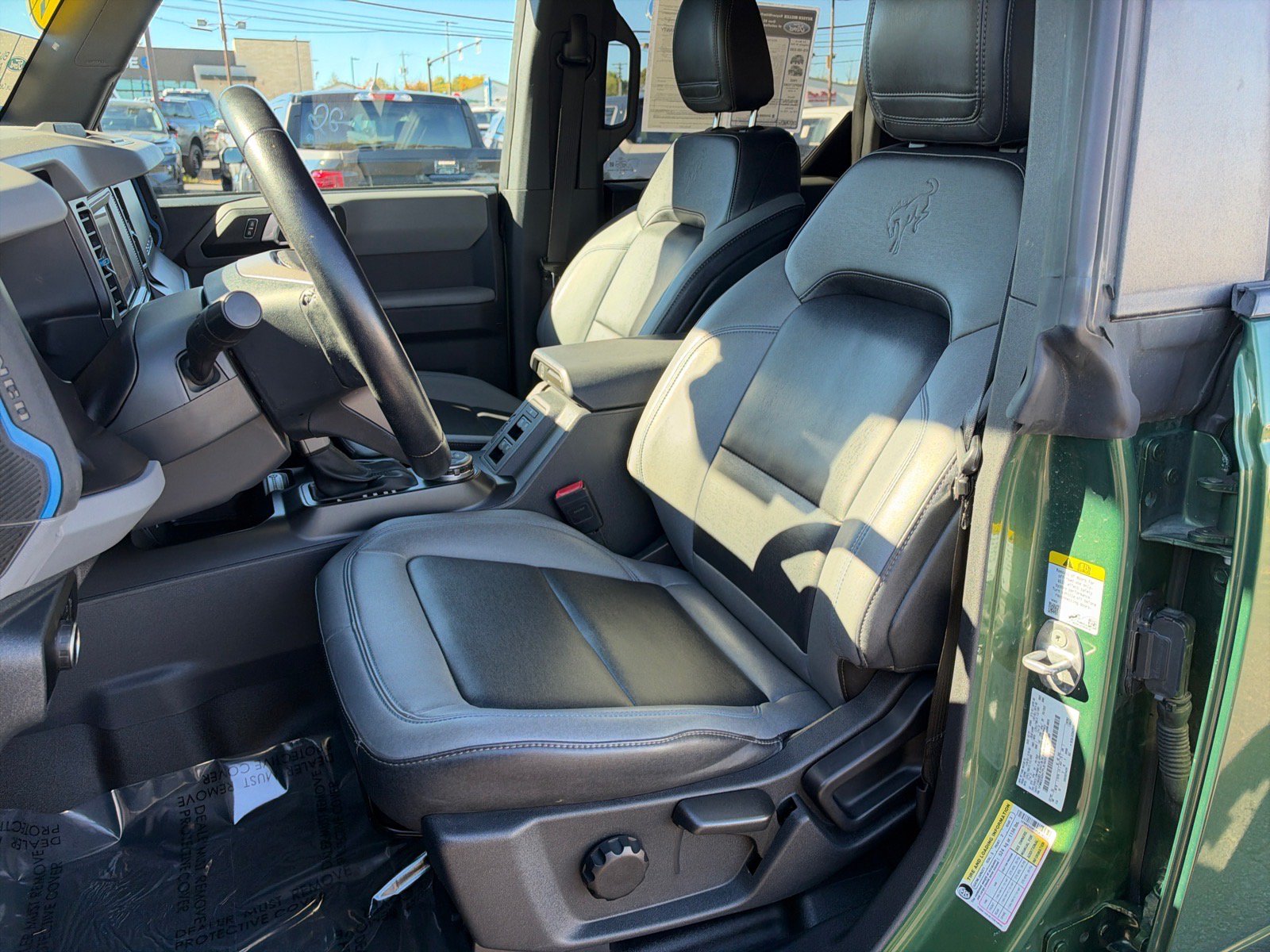 Certified 2023 Ford Bronco Black Diamond AWD/4WD image 7