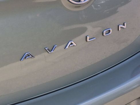Used 2008 Toyota Avalon XLS FWD image 13