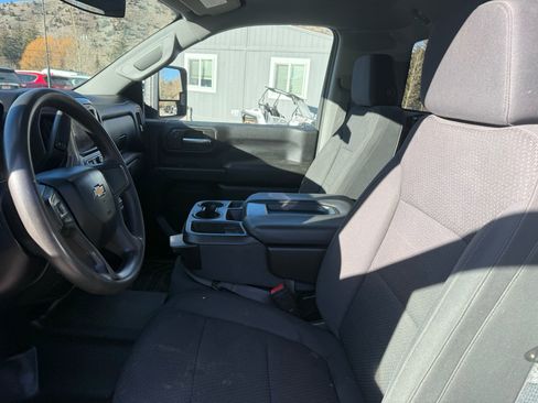 Used 2021 Chevrolet Silverado 2500 W/T w/ WT Convenience Package image 9