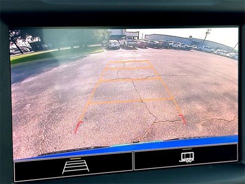 Used 2022 Chevrolet Silverado 1500 Custom image 24