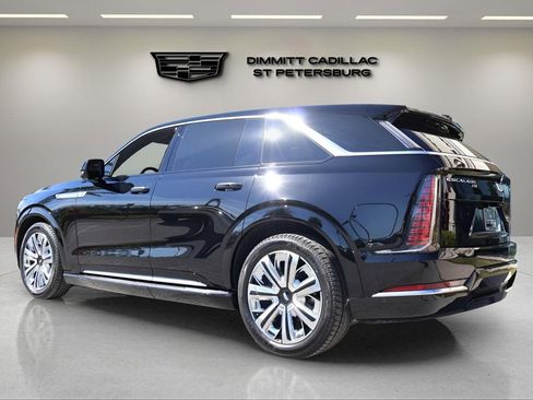 New 2025 Cadillac Escalade IQ Luxury 2 w/ LPO, Radiant Package image 4