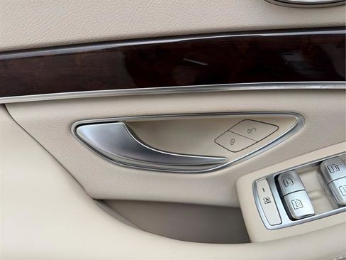 Used 2019 Mercedes-Benz S 560 4MATIC Sedan image 27