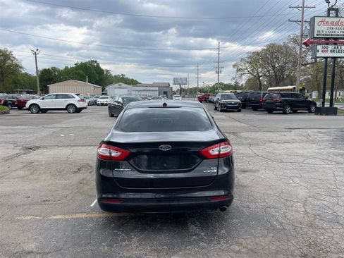 Used 2013 Ford Fusion SE FWD image 6