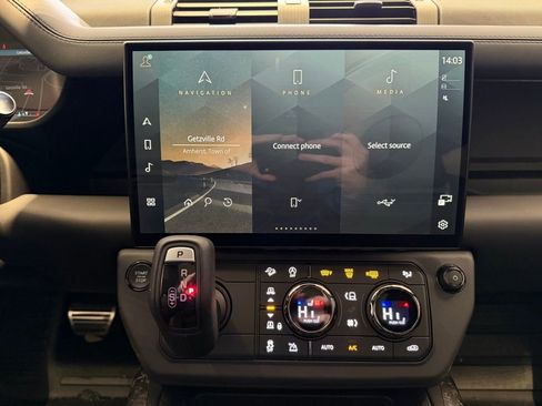 New 2026 Land Rover Defender 110 image 21