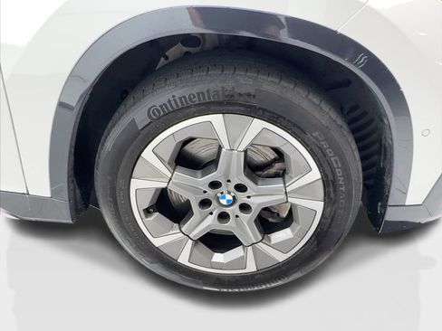 Used 2025 BMW X1 xDrive28i AWD/4WD image 13