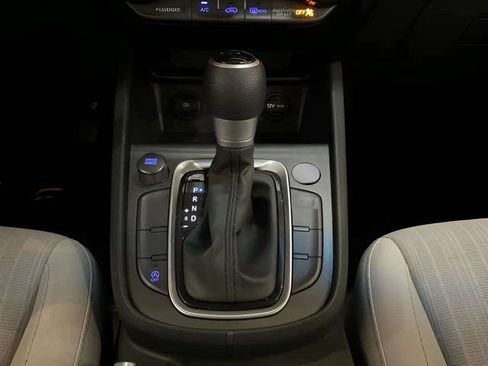 Used 2022 Hyundai Kona SEL FWD image 65
