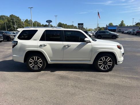 Used 2016 Toyota 4Runner Limited RWD image 2