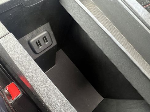 Certified 2023 Chevrolet Equinox RS w/ RS Leather Package image 33