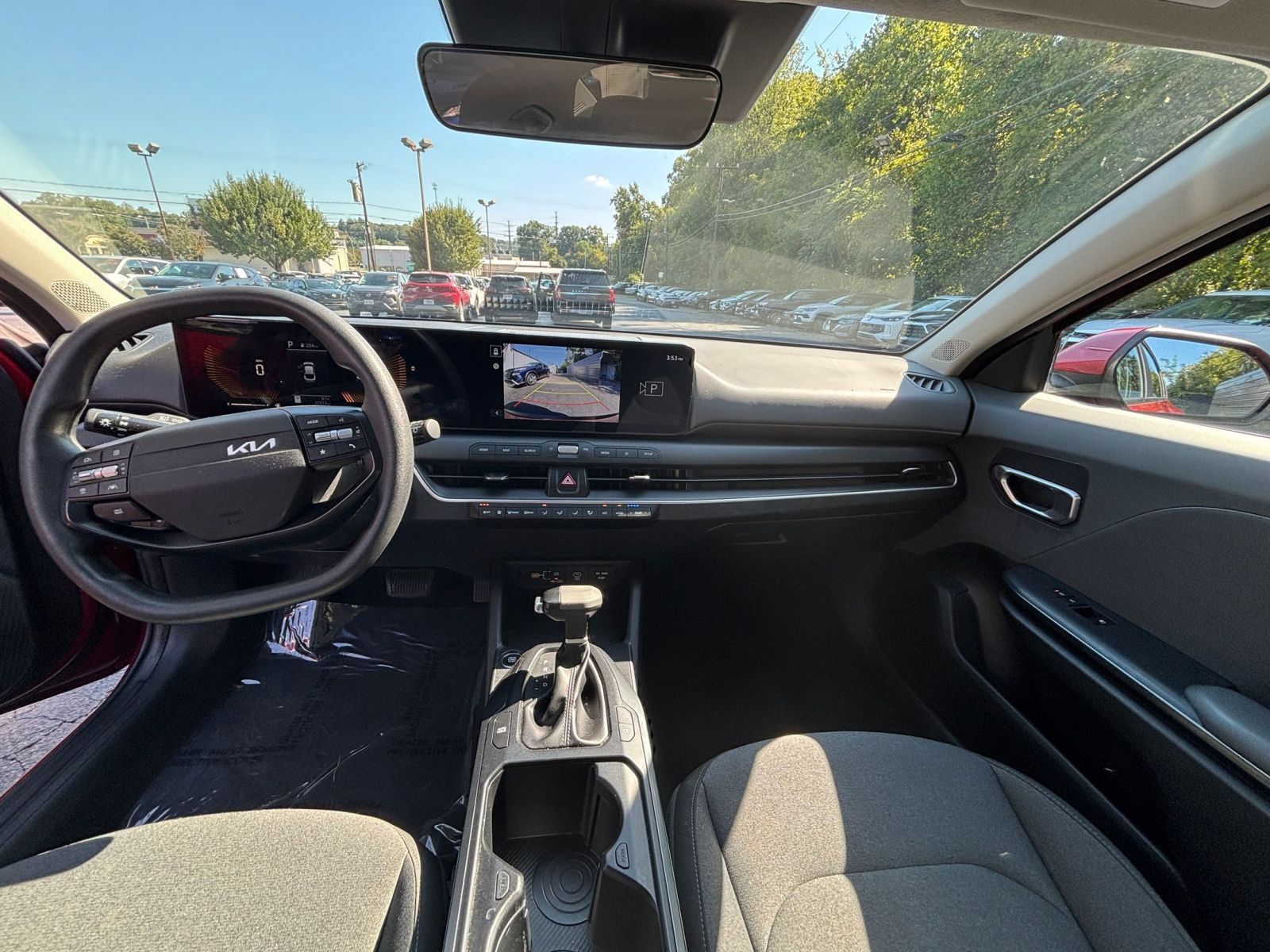 Used 2025 Kia K4 FWD image 16