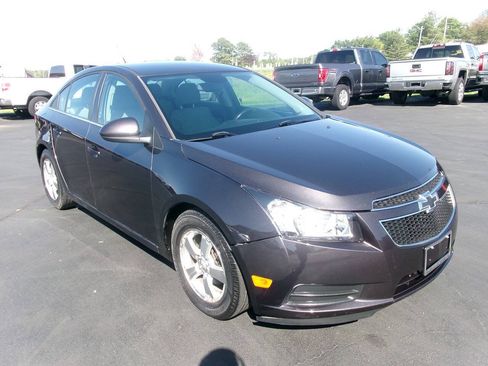 Used 2014 Chevrolet Cruze LT FWD image 4