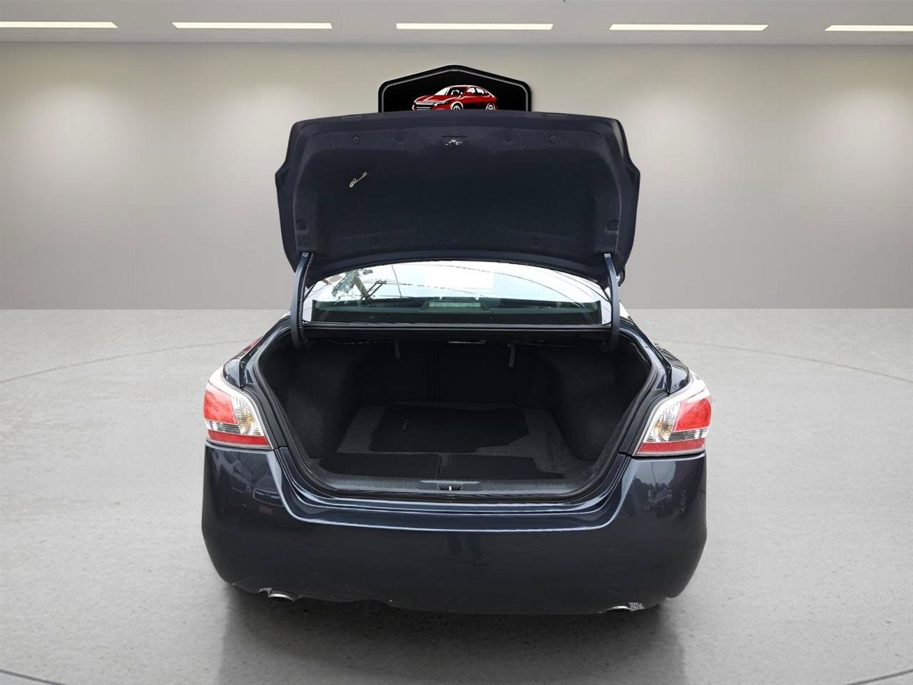 Used 2014 Nissan Altima 2.5 SL w/ Moonroof Package FWD image 24