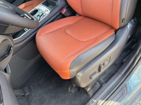 New 2026 Kia Carnival SX Prestige image 24