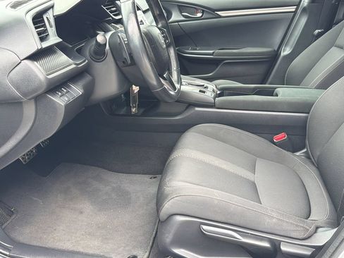 Used 2019 Honda Civic Sport image 11