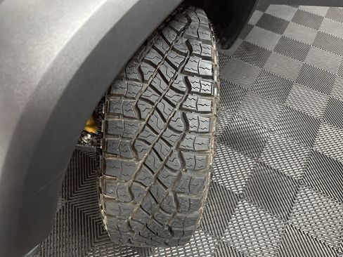 Used 2024 Chevrolet Colorado ZR2 image 39