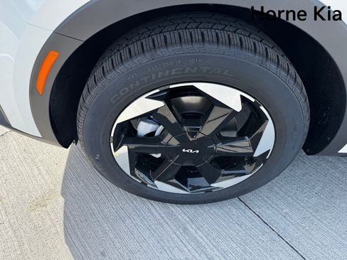 New 2026 Kia Sorento EX image 8