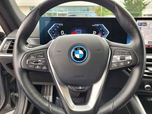 Certified 2023 BMW i4 eDrive35 RWD image 34