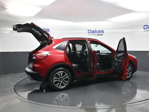 Used 2020 Ford Escape SEL image 54