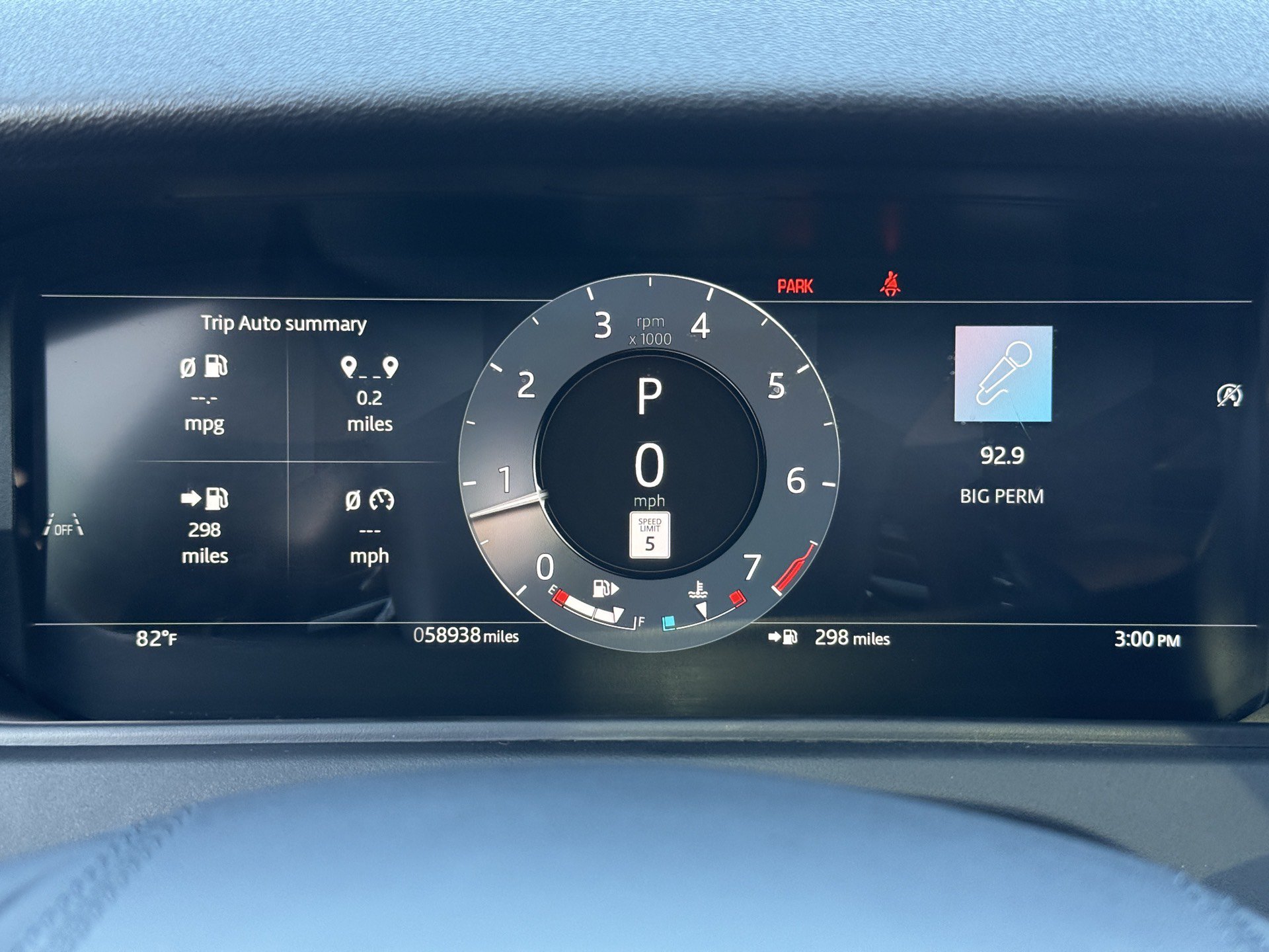 Used 2025 Land Rover Range Rover Velar Dynamic SE AWD/4WD image 24