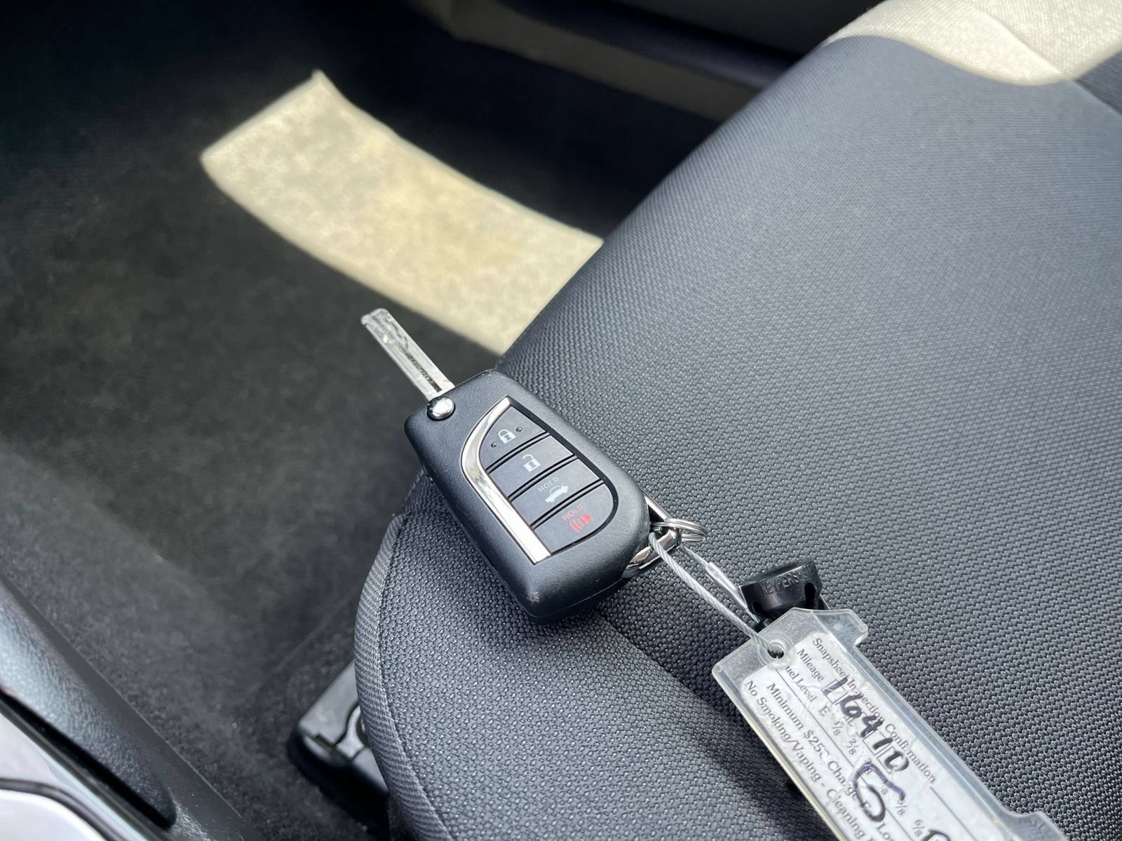 Used 2025 Toyota Corolla LE FWD image 20