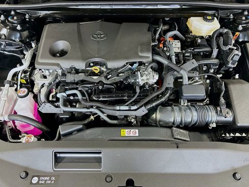 New 2026 Toyota Camry SE FWD image 8
