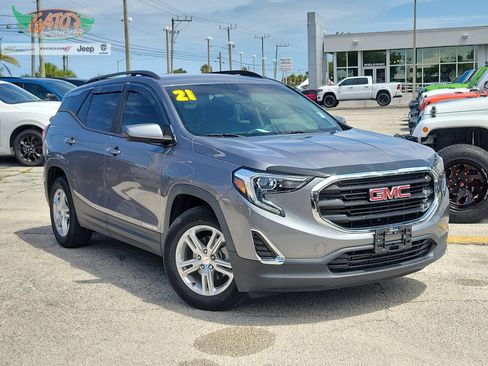Used 2021 GMC Terrain SLE w/ Driver Convenience Package FWD image 1