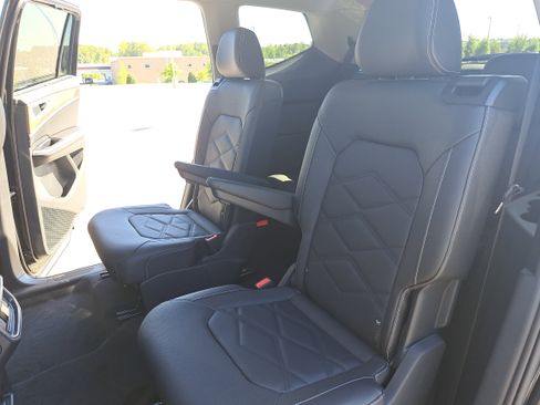 New 2026 Volkswagen Atlas SE image 15