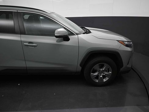 Used 2022 Toyota RAV4 XLE w/ XLE Grade Weather Package AWD/4WD image 11