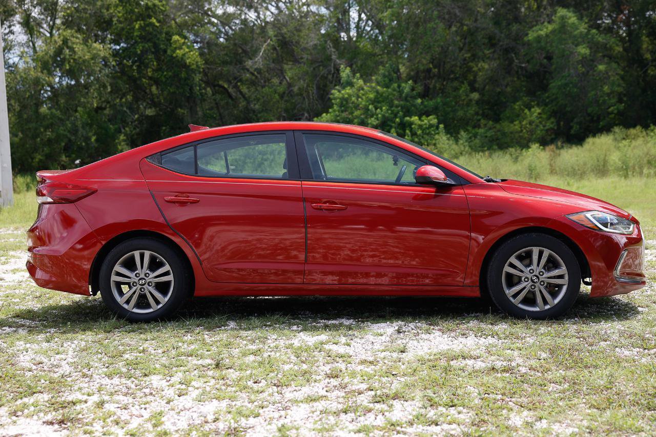 Used 2017 Hyundai Elantra Value Edition FWD image 13