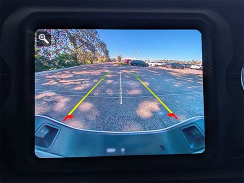 Used 2023 Jeep Gladiator Overland image 23