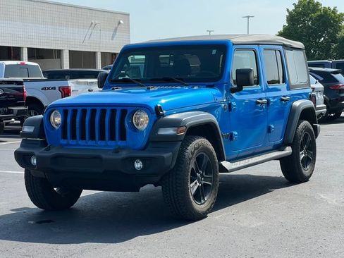 Used 2022 Jeep Wrangler Unlimited Sport w/ Uconnect 4C Nav & Sound Group AWD/4WD image 47