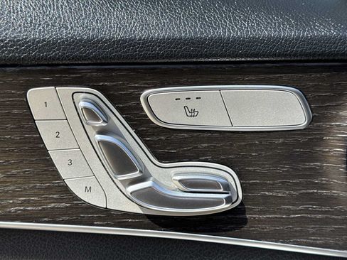 Used 2020 Mercedes-Benz C 300 Sedan image 16