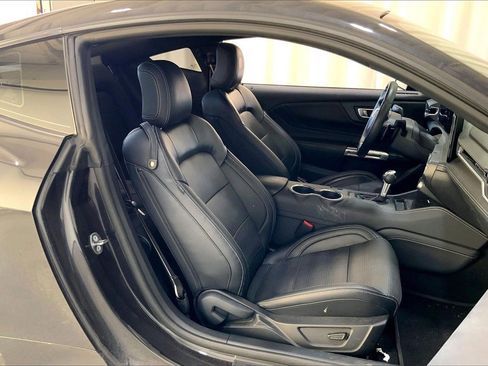 Used 2024 Ford Mustang GT Premium image 16