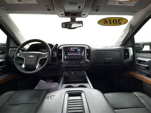 Used 2016 Chevrolet Silverado 1500 LTZ w/ Sport Package AWD/4WD image 22