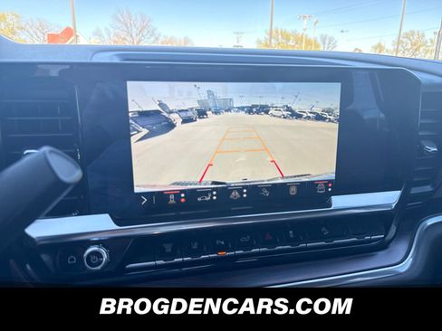 Used 2024 GMC Sierra 2500 SLT w/ SLT Premium Package image 6