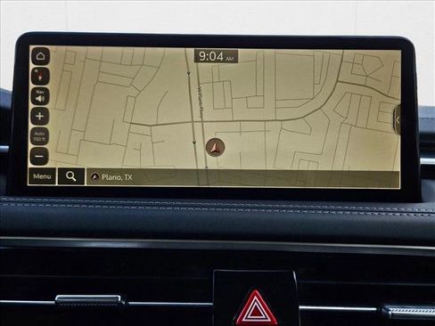 Used 2025 Genesis G70 2.5T image 14