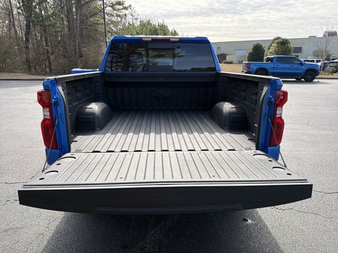 Used 2025 Chevrolet Silverado 1500 LT w/ Leather Package image 18