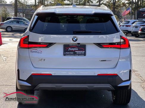 Used 2023 BMW X1 xDrive28i w/ Premium Package image 15