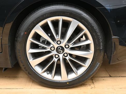 Used 2022 INFINITI Q50 Luxe w/ Cargo Package RWD image 10