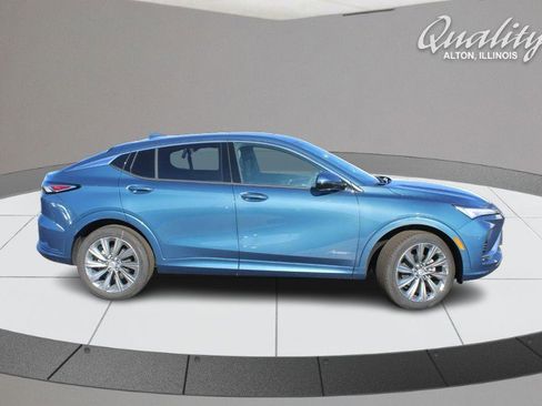 New 2026 Buick Envista Avenir image 3
