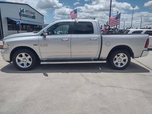 Used 2018 RAM 1500 Lone Star image 4